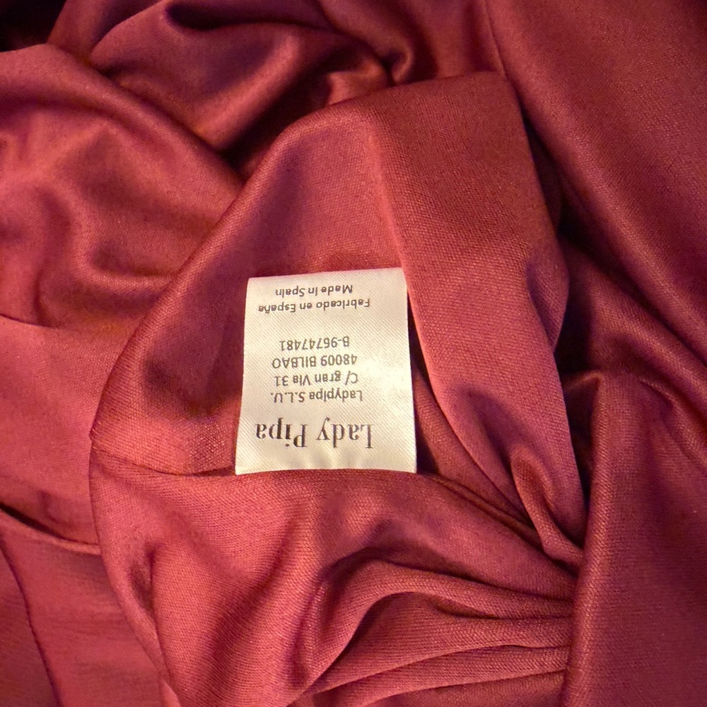 One-Shoulder Burgundy Maxi Dress with Long Sleeve - Picture 15 of 16